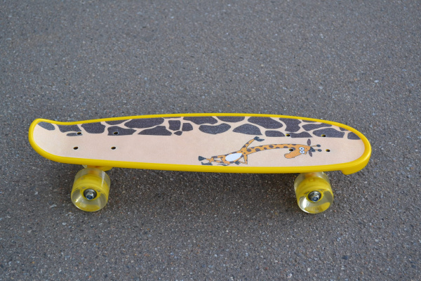 Самокат скейт Ateox, Цвет Желтый